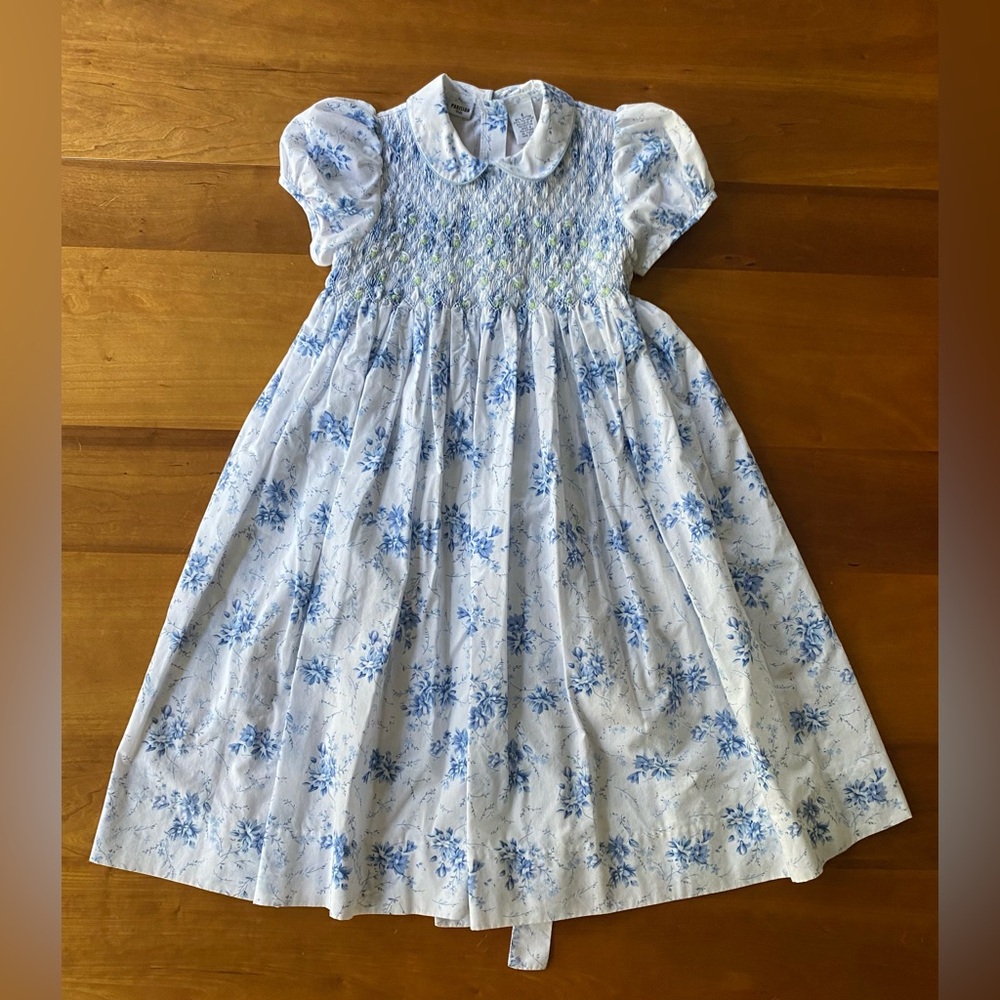 Parisian Kids girl’s 6 y.o. blue & white floral print smocked dress